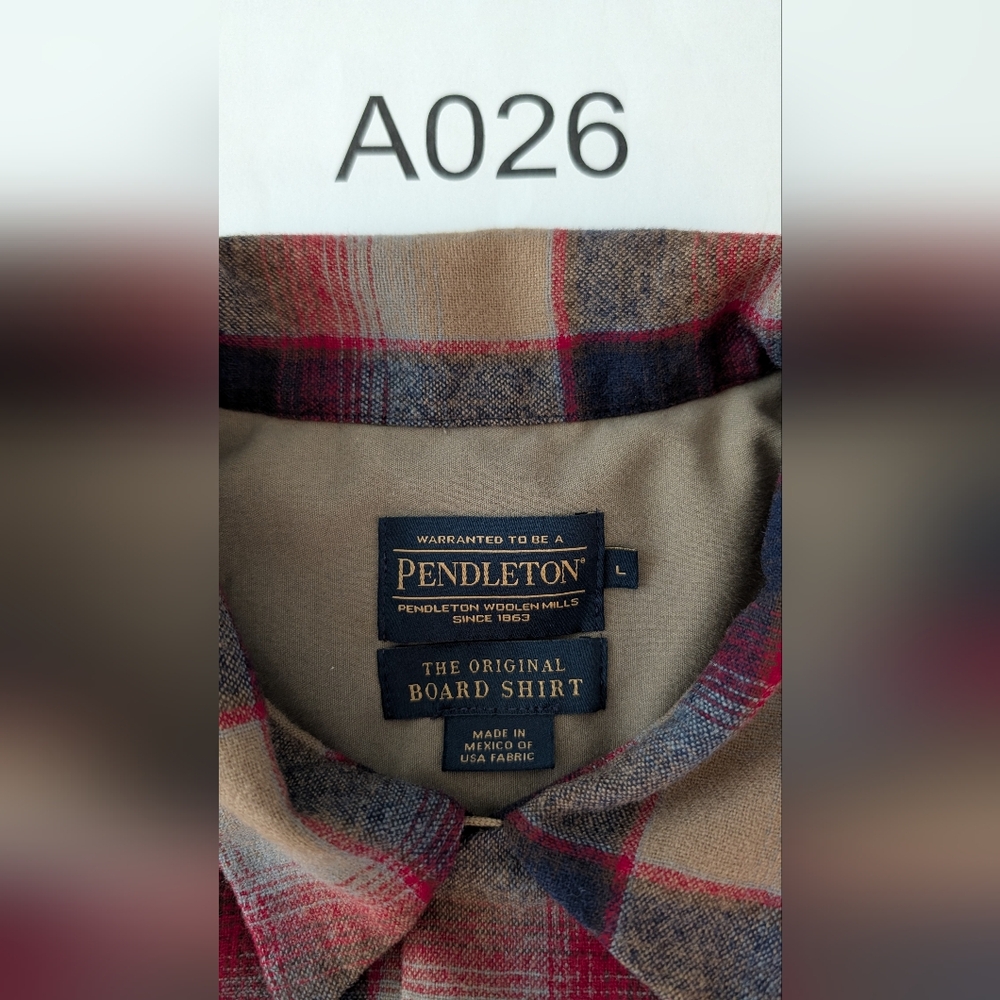 Pendleton Men Wool Board Plaid Button-Down Flanne… - image 14